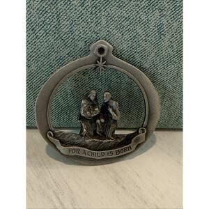 Northern Prod Co USA Pewter Christmas Ornament Star Child Is Born Round 1989